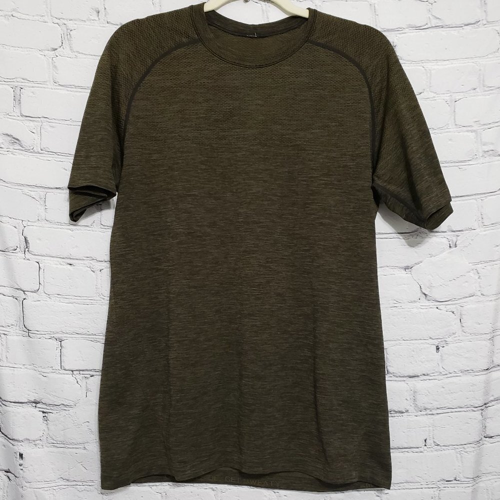 Lululemon Metal Vent Short Sleeve